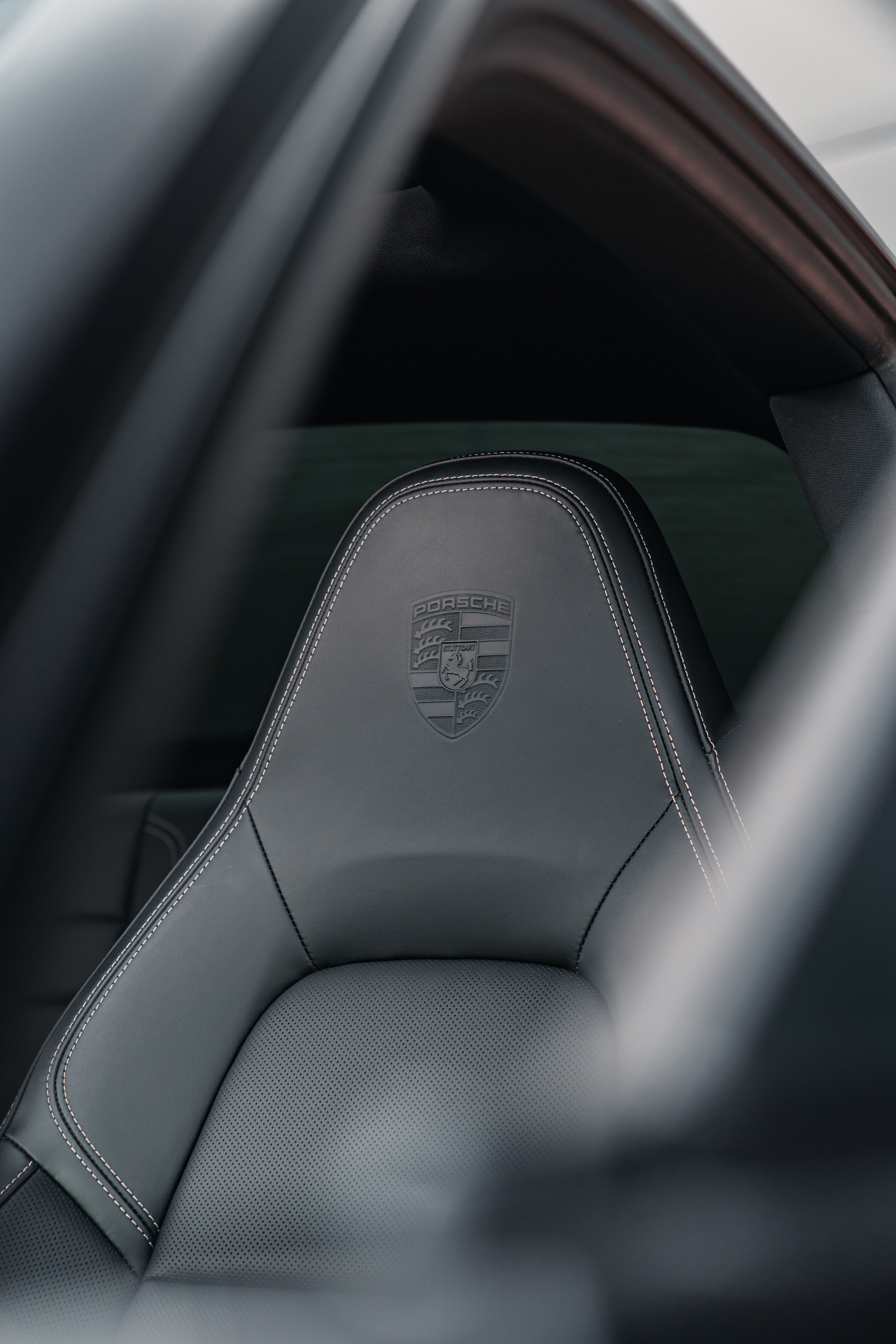 PORSCHE 911 CARRERA 4S