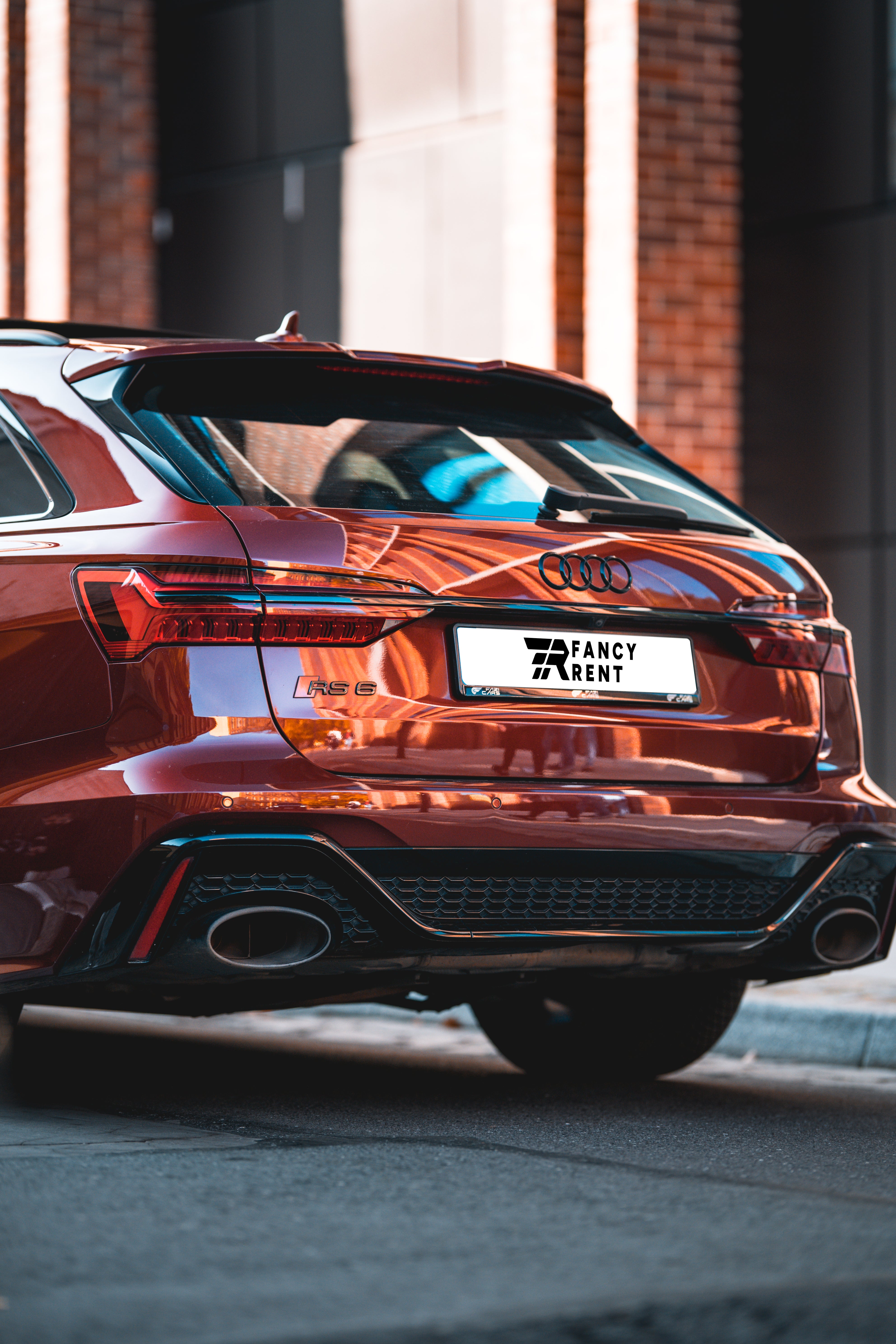 AUDI RS6